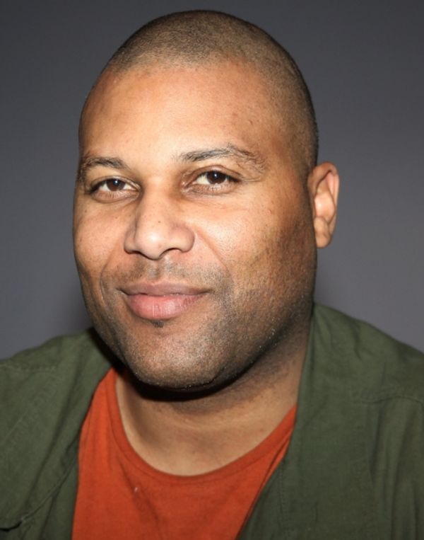 Layon Gray Photo