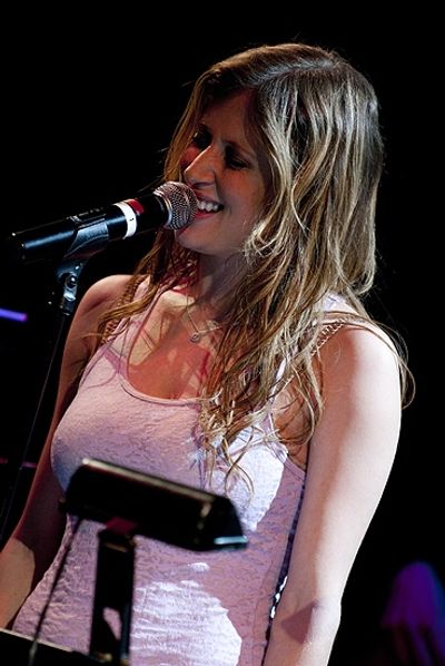 Caissie Levy Photo