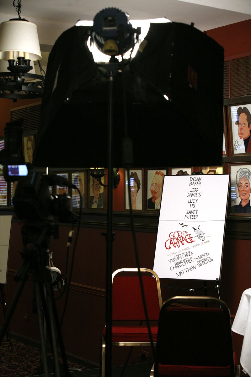 Photo Coverage: GOD OF CARNAGE Welcomes Daniels, Liu, McTeer and Baker — photo 2 of 24