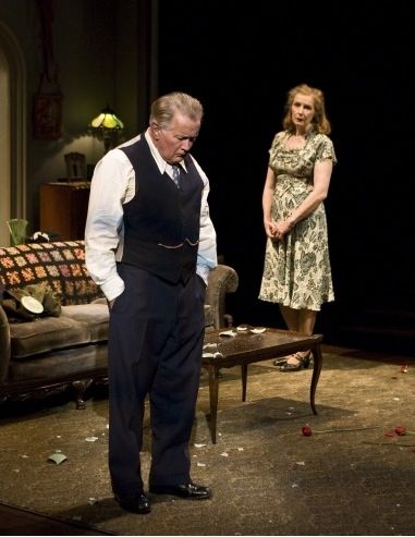 Photo Flash: Sheen, Conroy and Geraghty in THE SUBJECT WAS ROSES at the Mark Taper Forum  Image