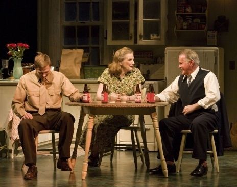 Photo Flash: Sheen, Conroy and Geraghty in THE SUBJECT WAS ROSES at the Mark Taper Forum  Image
