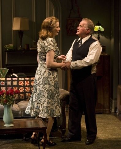 Photo Flash: Sheen, Conroy and Geraghty in THE SUBJECT WAS ROSES at the Mark Taper Forum  Image