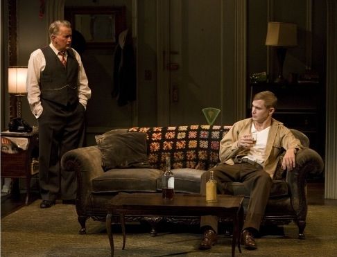 Photo Flash: Sheen, Conroy and Geraghty in THE SUBJECT WAS ROSES at the Mark Taper Forum  Image