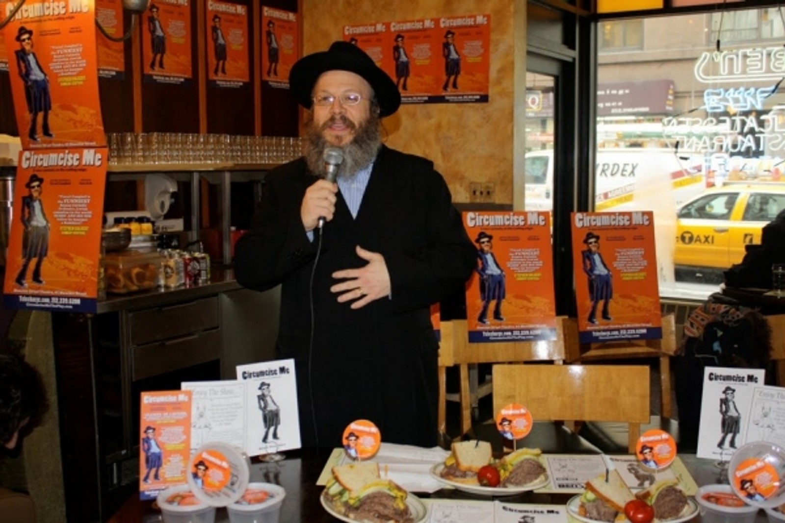 Photo Flash: Ben’s Deli unveils CIRCUMCISE ME Bris-ket Sandwich — photo 5 of 5