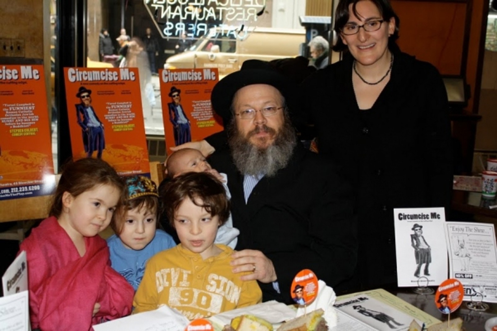 Photo Flash: Ben’s Deli unveils CIRCUMCISE ME Bris-ket Sandwich — photo 3 of 5