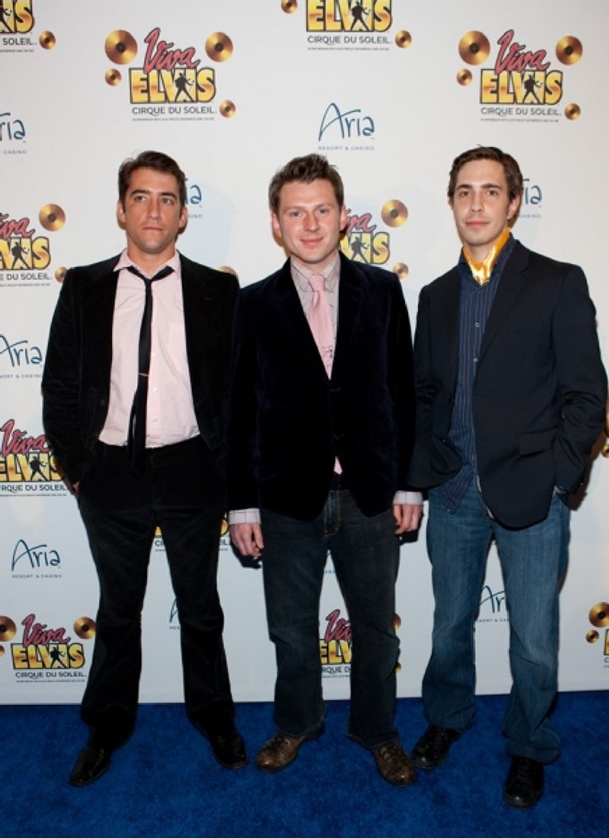 Keir O'Donnell (c) with friends  at 