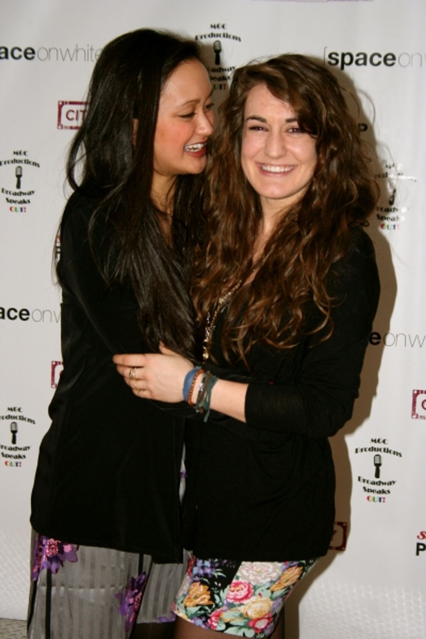 Photo Coverage: Stars Come Out for Space on White Grand Opening  Image