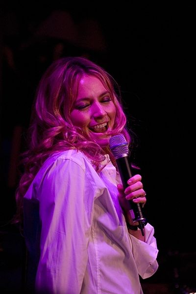 Becki Newton Photo