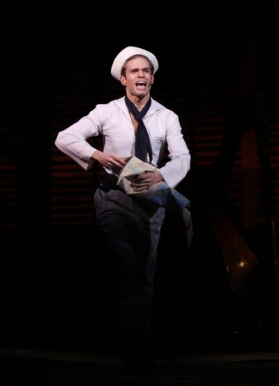 Hunter Ryan Herdlicka ("Come Up To My Place" - ON THE TOWN) Photo