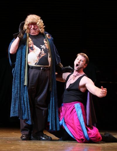 Bruce Vilanch

Date Of Birth:
November 23, 1948 (63)
Birth Place:
New York, NY,  Photo