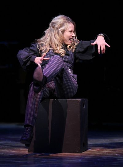 Becki Newton ( "Marian The Librarian" - THE MUSIC MAN ) Photo