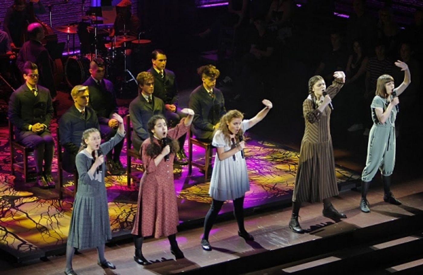 Photo Flash: SPRING AWAKENING Lands at Atlanta's Fox Theatre, 3/9-3/14  Image