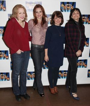 Jan Maxwell, Mary Catherine Garrison, Jennifer Laura Thompson Photo