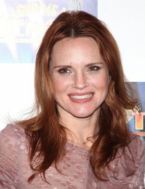 Jennifer Laura Thompson Photo