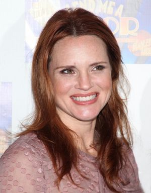 Jennifer Laura Thompson Photo