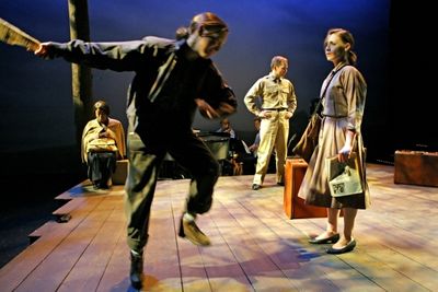Lynnea Doublette, Young Violet - Maeve Moynihan, Monty - Randy Schmeling and Violet - Photo