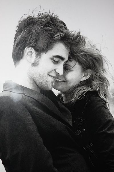 Robert Pattinson Photo