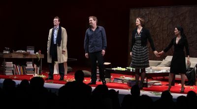 Dylan Baker, Jeff Daniels, Janet McTeer & Lucy Liu
 Photo