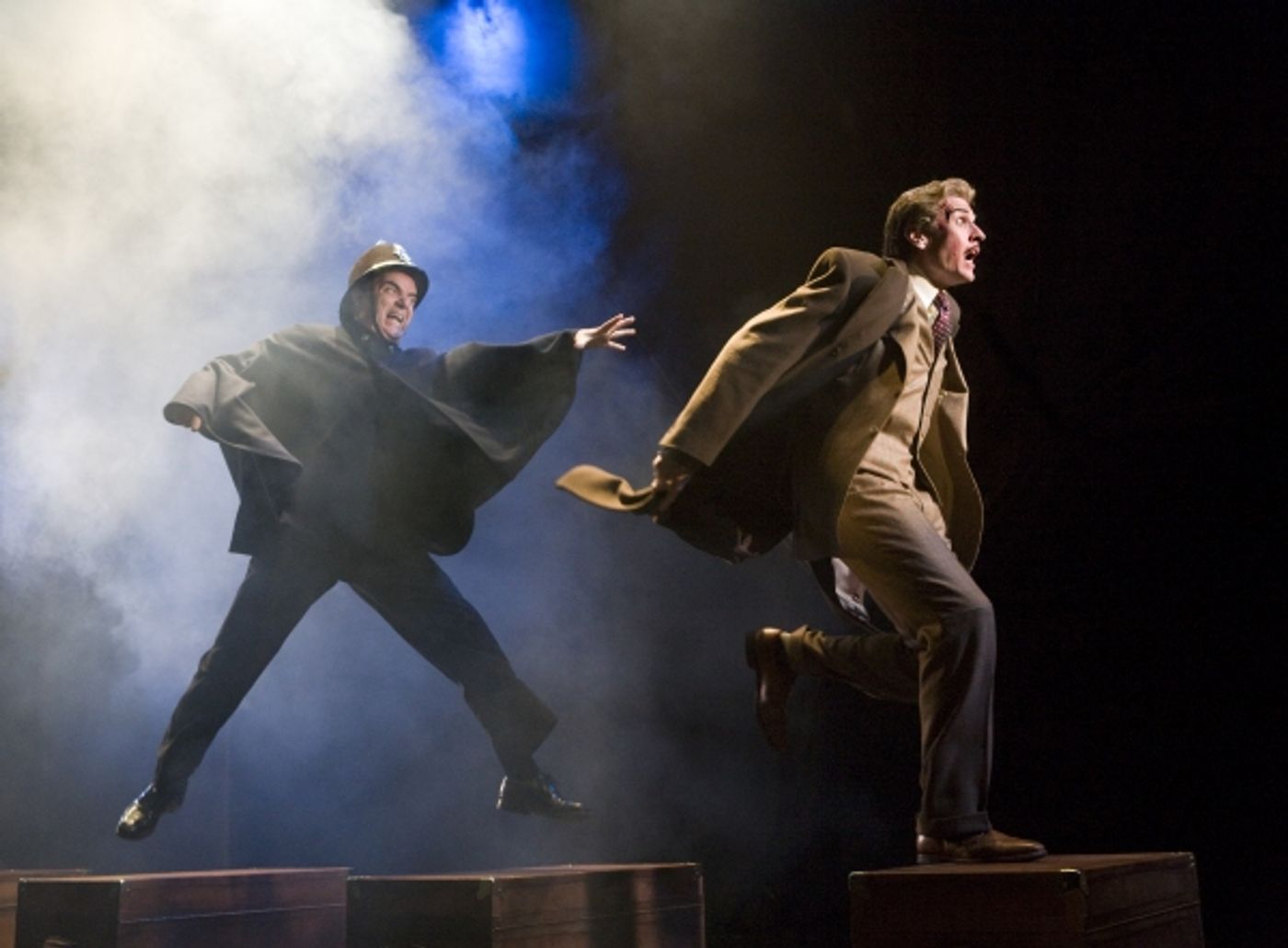 Photo Flash: THE 39 STEPS Plays The Kentucky Center, 3/16-3/21  Image