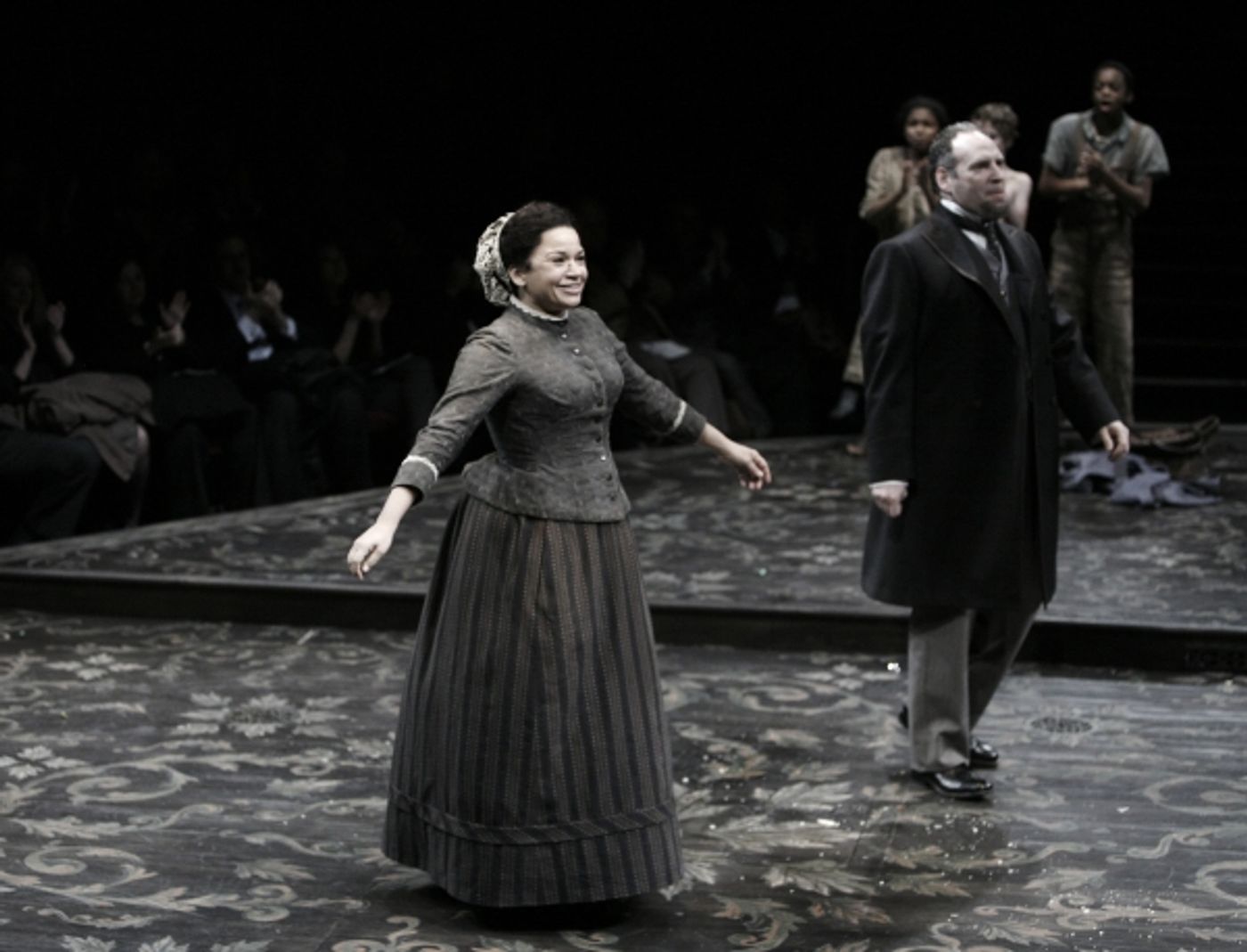 Photo Coverage: THE MIRACLE WORKER Opening Night Curtain Call  Image