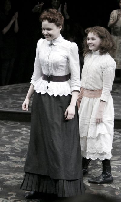 Alison Pill & Abigail Breslin Photo