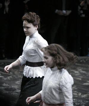 Alison Pill & Abigail Breslin Photo