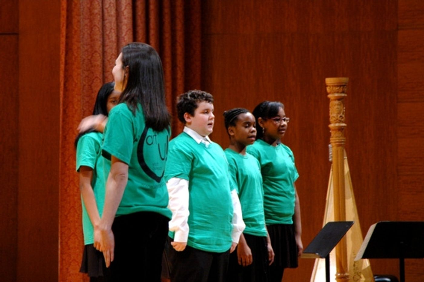 Photo Coverage: FELA!'s Kevin Mambo Leads Sing for Hope-Art U! Program  Image