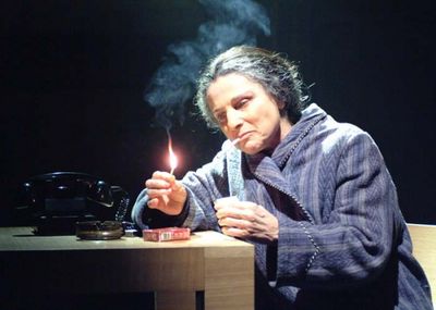 Tovah Feldshuh Photo