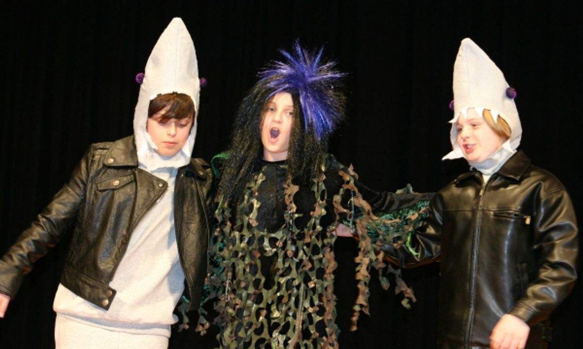 Zip-Tide (Jack Manning, Westwood), The Sea Witch (Cara Di Pietro, Norfolk), Rip-Tide (Ben Reingold, Sharon) at 