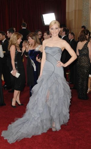 Elizabeth Banks Photo