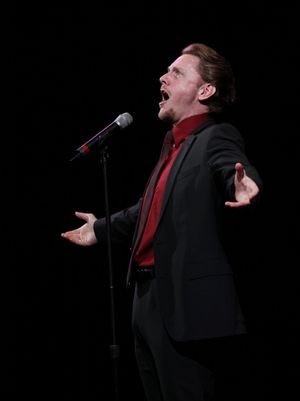 Jason Danieley @ BroadwayWorld Jason Danieley Photo