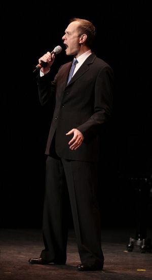 David Hyde Pierce @ BroadwayWorld David Hyde Pierce Photo