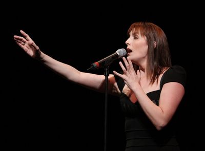 Julia Murney Photo