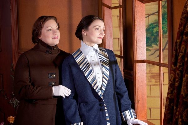 Photo Flash: Meadow Brook Theatre Presents ENCHANTED APRIL , 3/17-4/11  Image