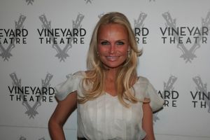 Kristin Chenoweth Photo