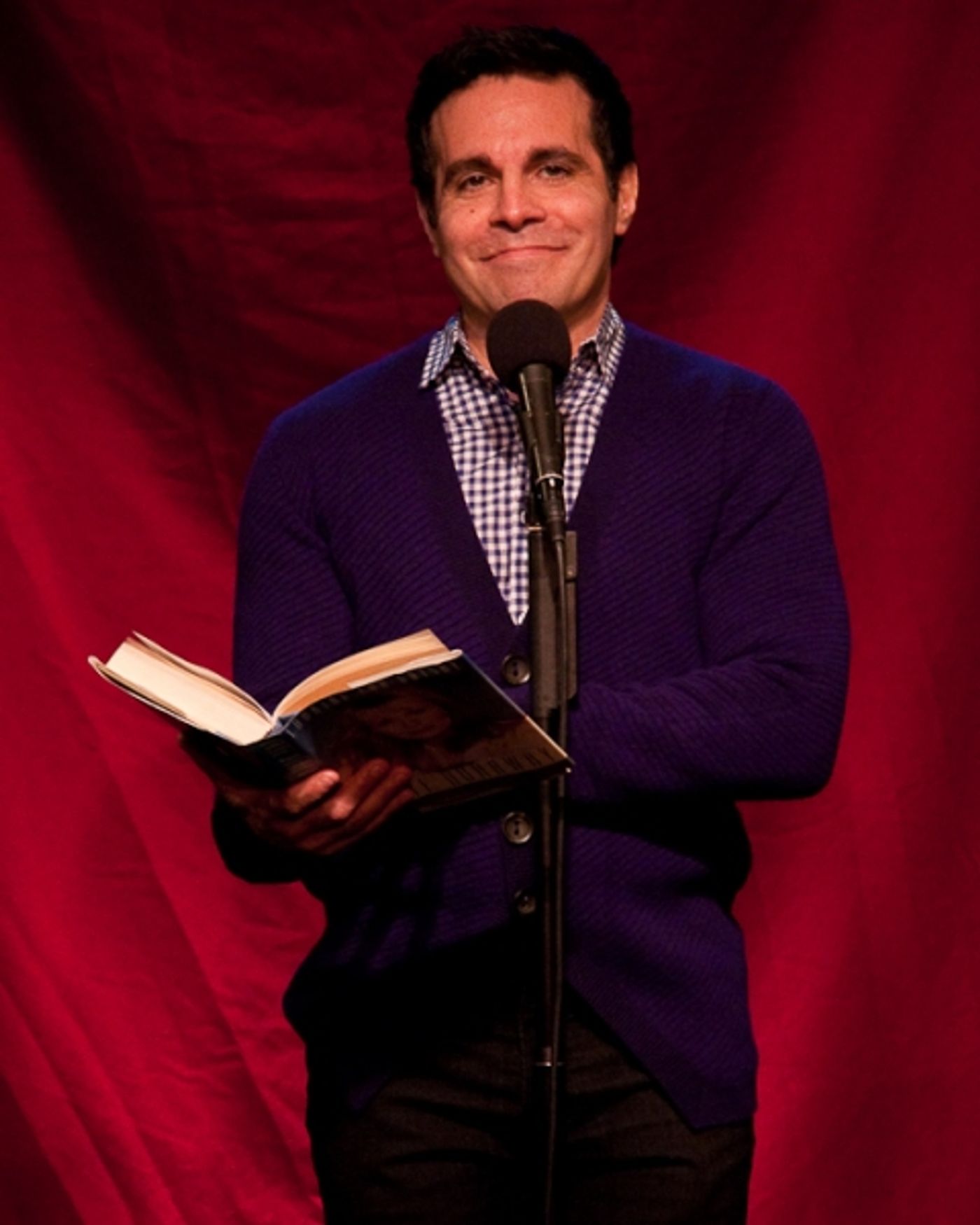 Photo Coverage: Megan Mullally Joins Celebrity Autobiography  Image