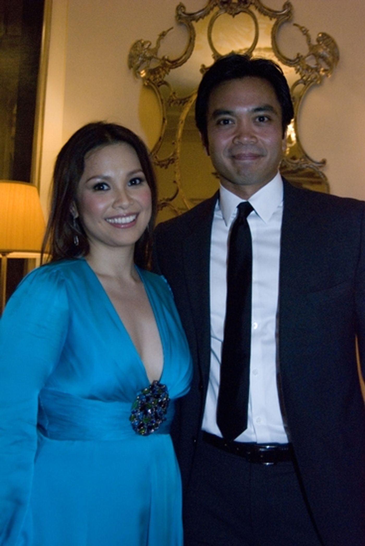 Photo Coverage: Lea Salonga Makes Her Cafe Carlyle Debut Photo Coverage: Lea Salonga Makes Her Cafe Carlyle Debut Image