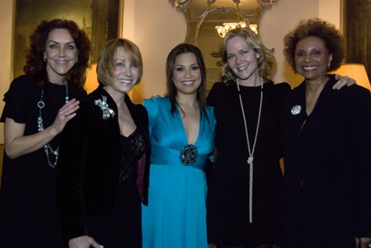 Andrea McArdle, Sandy Duncan, Lea Salonga, Rebecca Luker, Leslie Uggams at 
