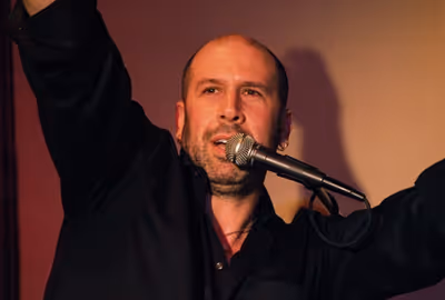 Jeremy Schonfeld at Upright Cabaret Photo