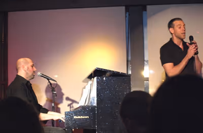 Jeremy Schonfeld and Adam Pascal at Upright Cabaret Photo