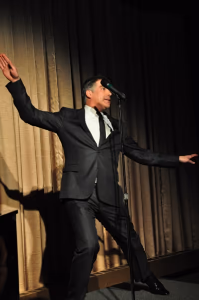 Bryan Batt Photo