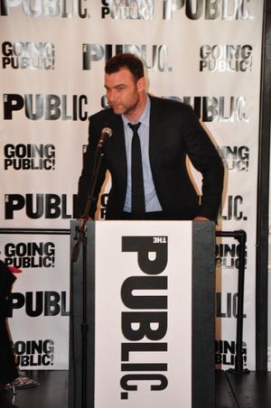 Liev Schreiber Photo