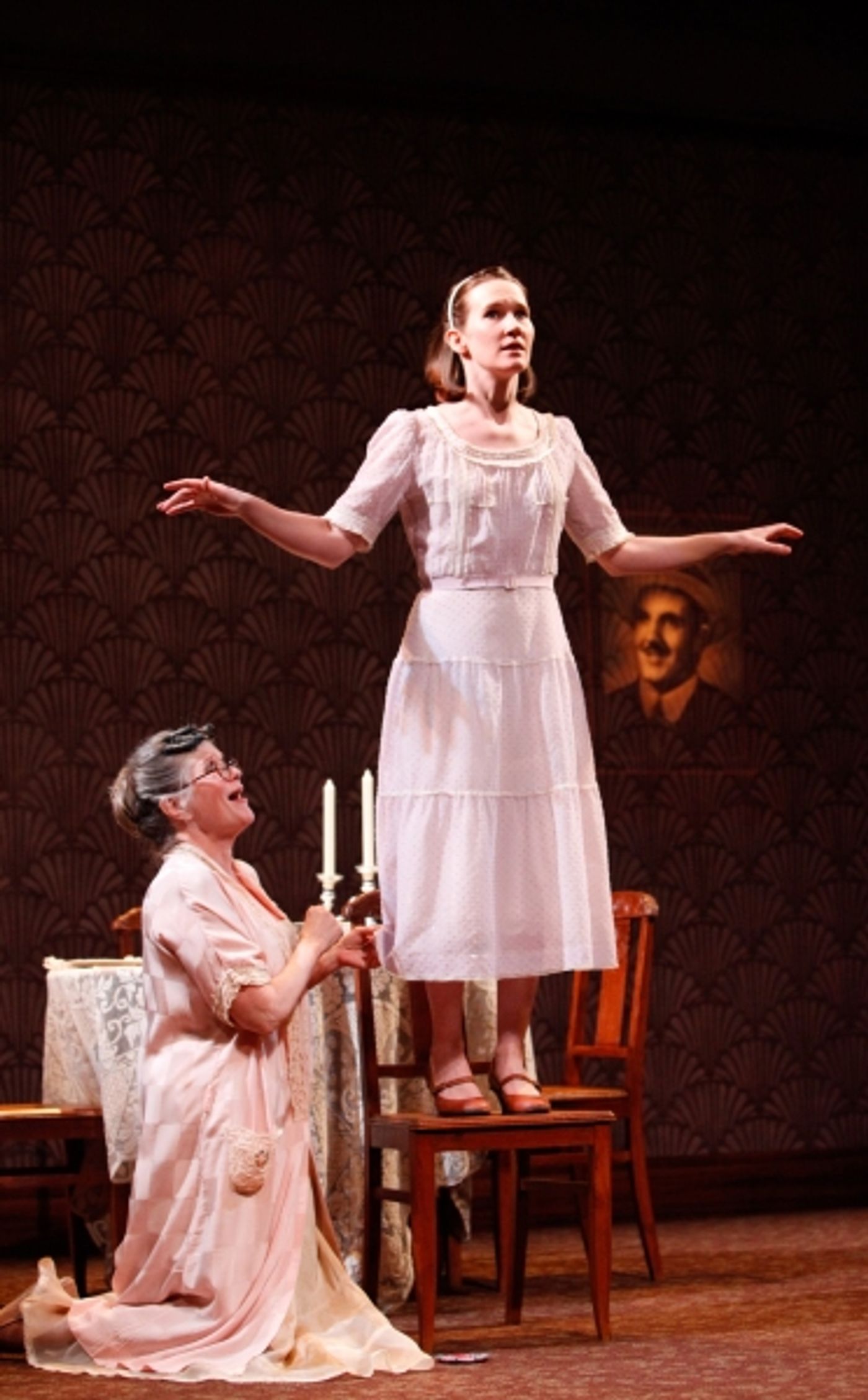 Photo Flash: Roundabout Theatre Company Presents THE GLASS MENAGERIE  Image