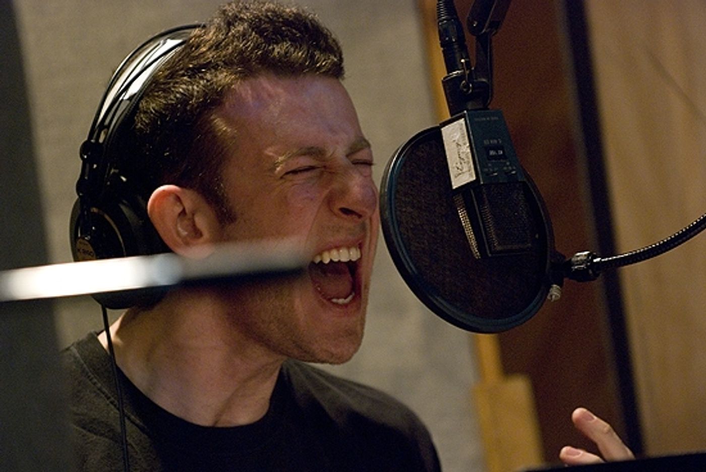 Photo Flash: Joe Iconis & Cast Record 'Things to Ruin' Tracks  Image