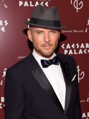 Matt Gross @ BroadwayWorld Matt Gross Photo
