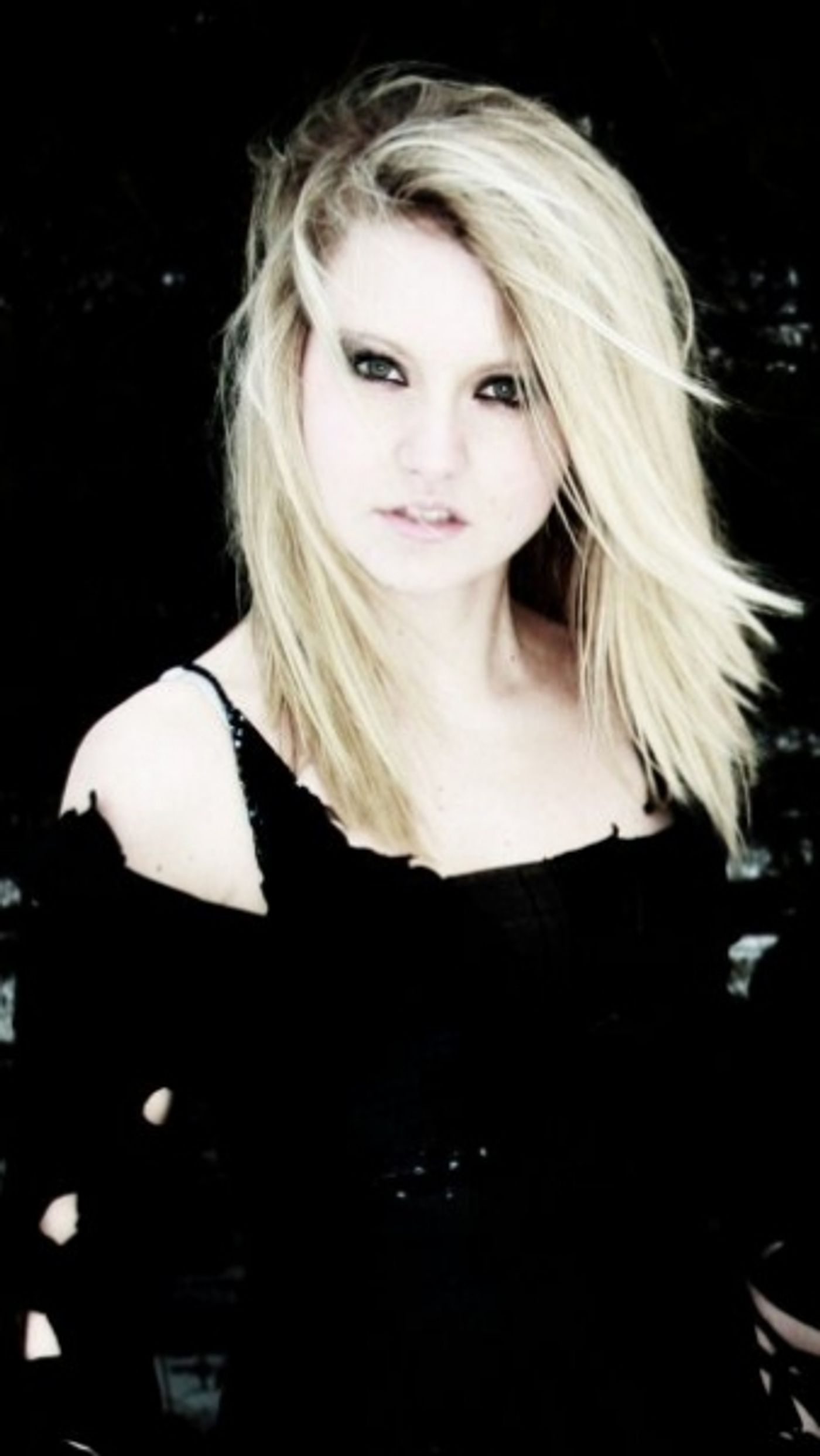 Photo Coverage: The World Premiere of Vampire Heart  Image