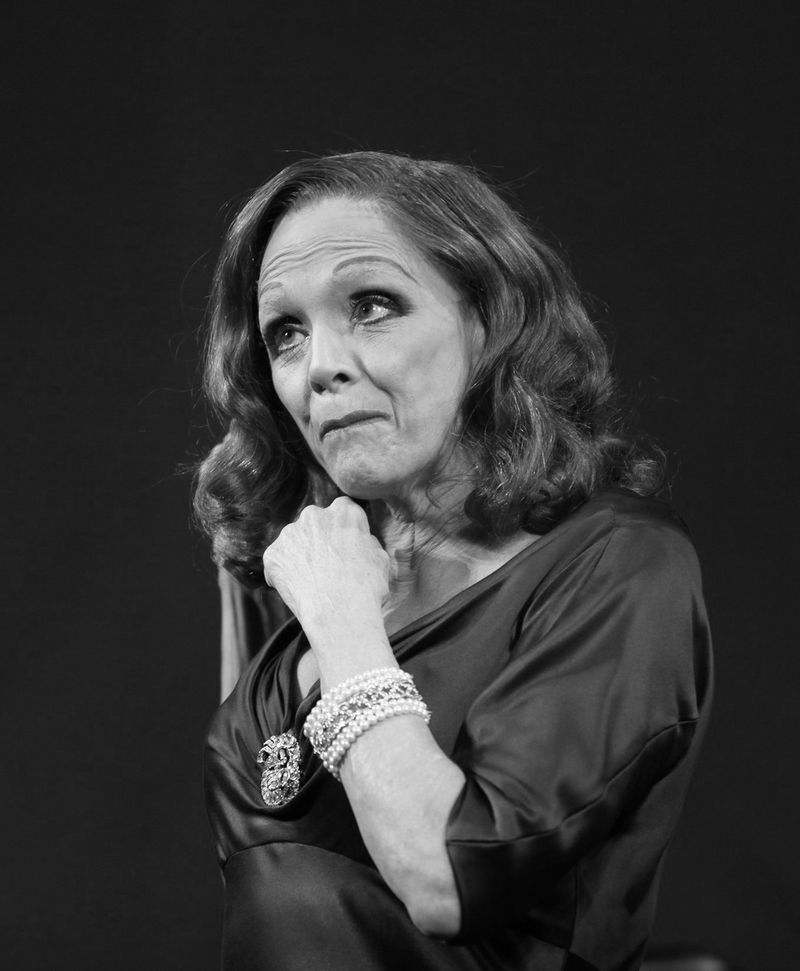 Photo Coverage: LOOPED Opening Night Curtain Call — photo 31 of 56