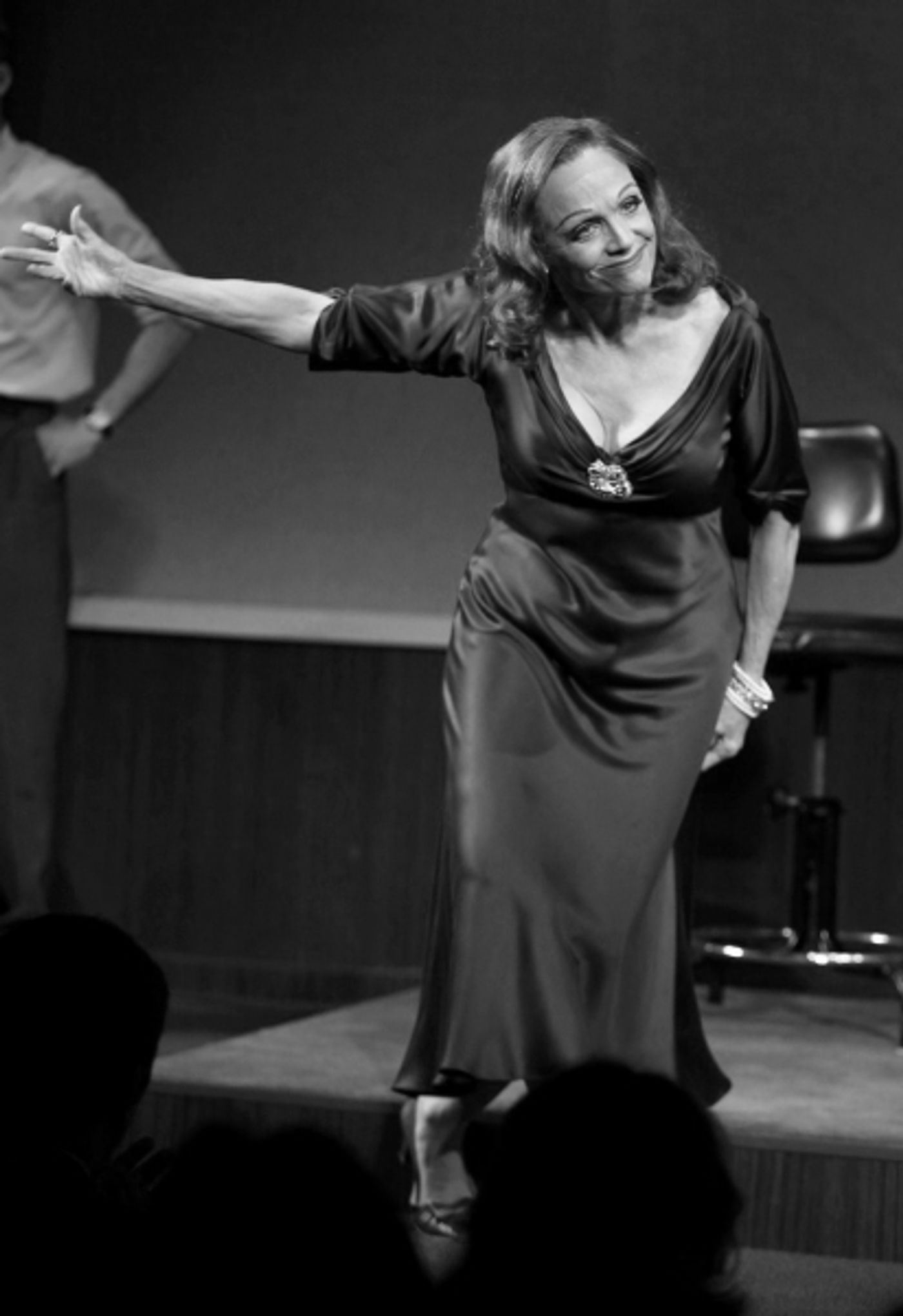 Photo Coverage: LOOPED Opening Night Curtain Call  Image