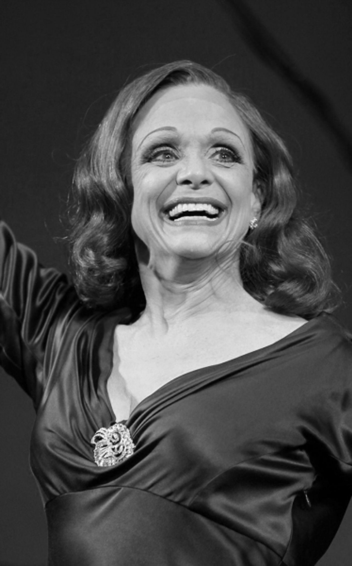Photo Coverage: LOOPED Opening Night Curtain Call  Image