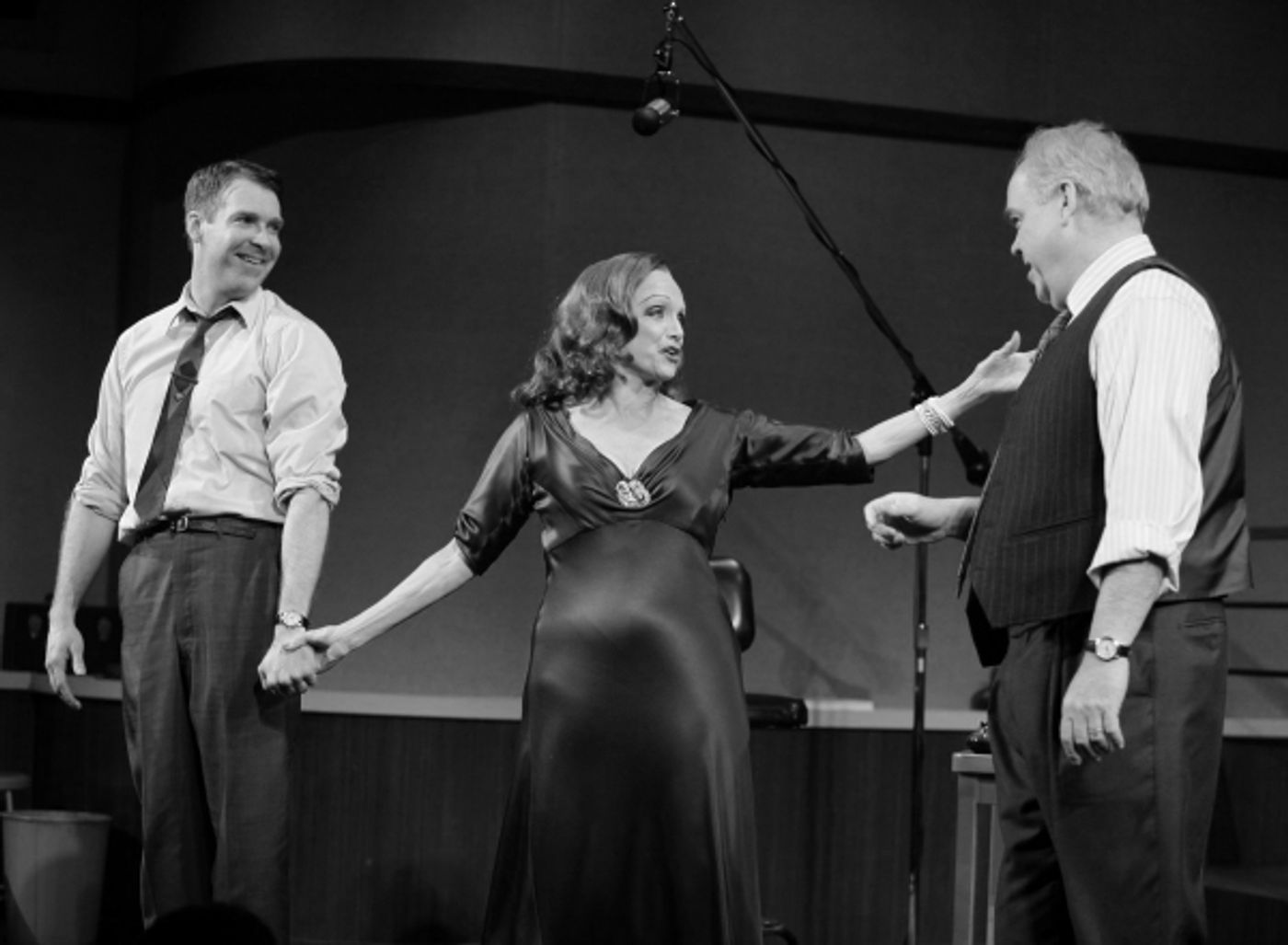 Photo Coverage: LOOPED Opening Night Curtain Call  Image